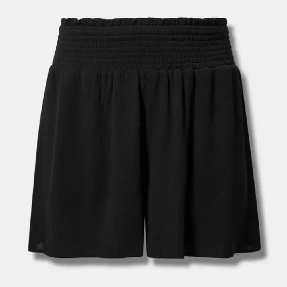 TORRID Pull on High Rise Black Smocked Waist Shorts 2X